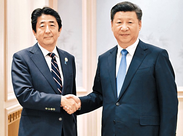 中國國家主席習近平昨日在杭州會見日本首相安倍晉三。共同社