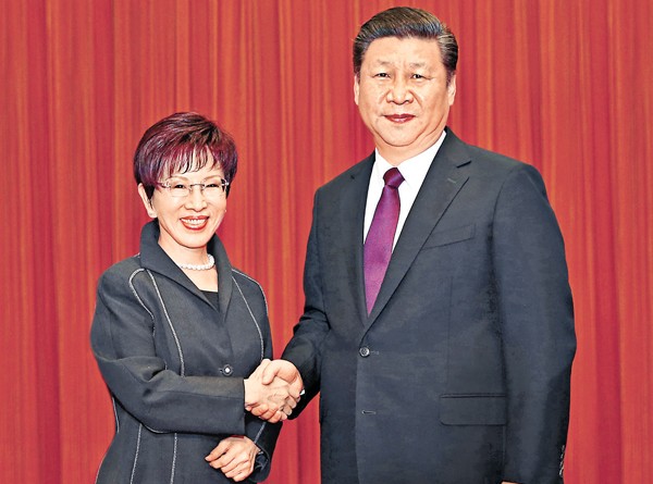 新華社照片，北京，2016年11月1日
　　習近平總書記會見中國國民黨主席洪秀柱
　　11月1日，中共中央總書記習近平在北京人民大會堂會見洪秀柱主席率領的中國國民黨大陸訪問團。
　　新華社記者 鞠鵬 攝