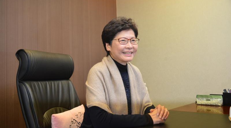 林鄭月娥昨午開放在灣仔會展辦公大樓的競選辦公室給傳媒參觀/ 大公報記者李淇攝