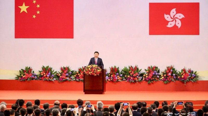 習近平在典禮上發表重要講話（大公文匯全媒體記者麥潤田攝）