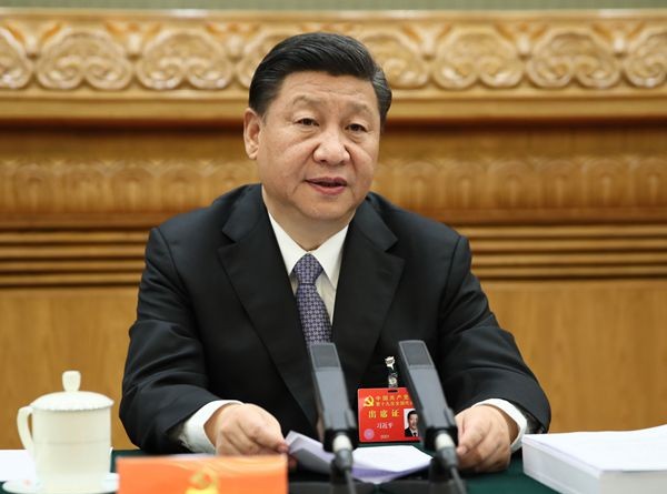 中共十九大主席團昨日在北京人民大會堂舉行第四次會議。習近平主持會議。  新華社